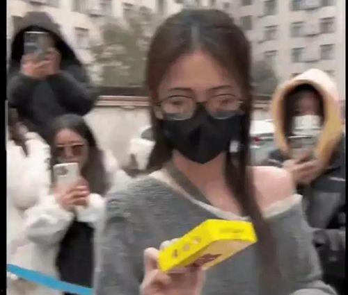 娱乐吃瓜爆料最新一期,明星秘闻大揭秘!  第3张 娱乐吃瓜爆料最新一期,明星秘闻大揭秘!  第3张